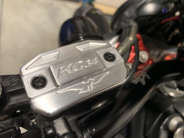 Coperchi Serbatoio Liquido Frizione Moto Guzzi In Alluminio Cnc